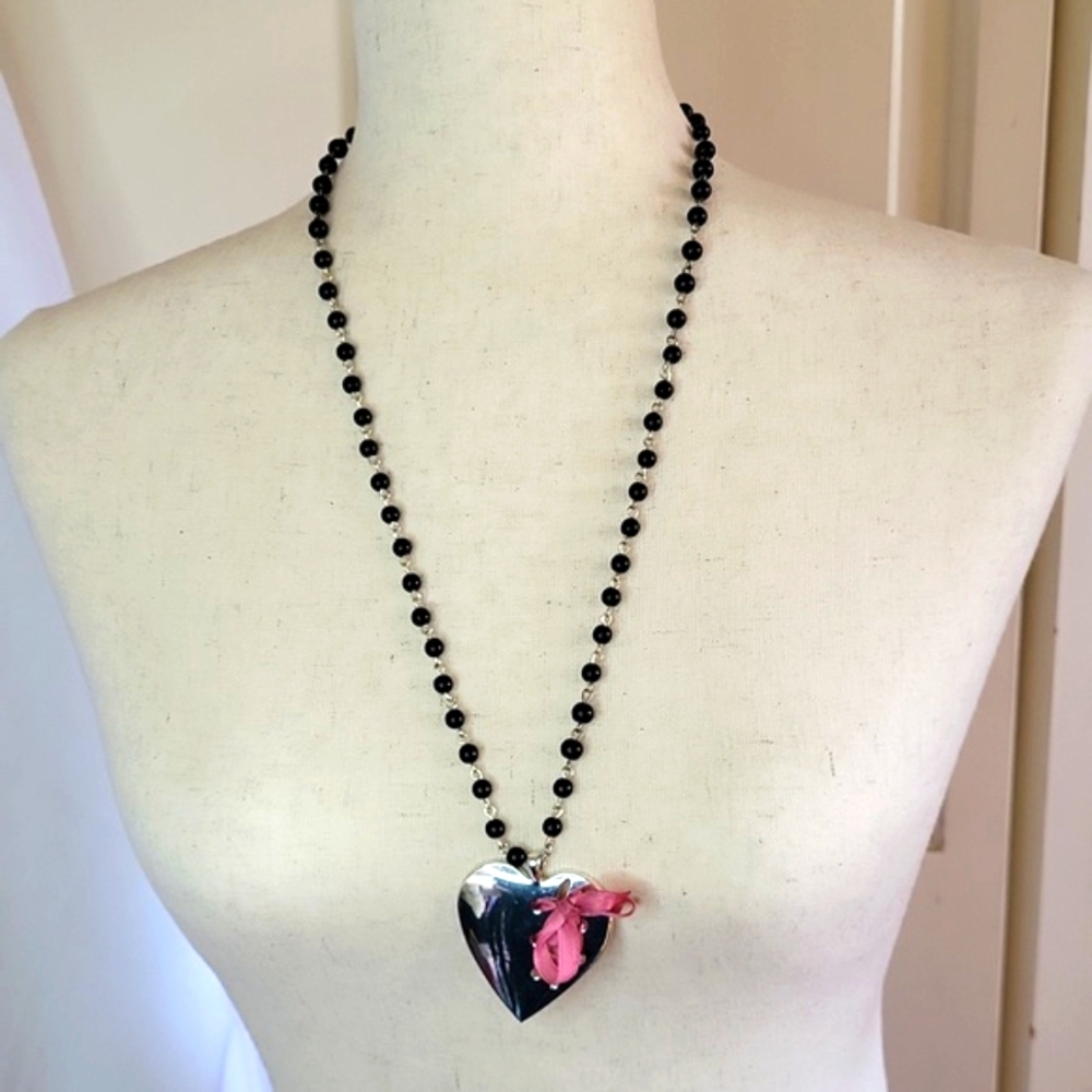 Valentines Metal Mirror Heart Necklace Pink ribbon black beads 15" 2010s Style